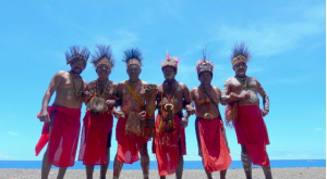 Inilah Tradisi Budaya Upacara Suku di Papua